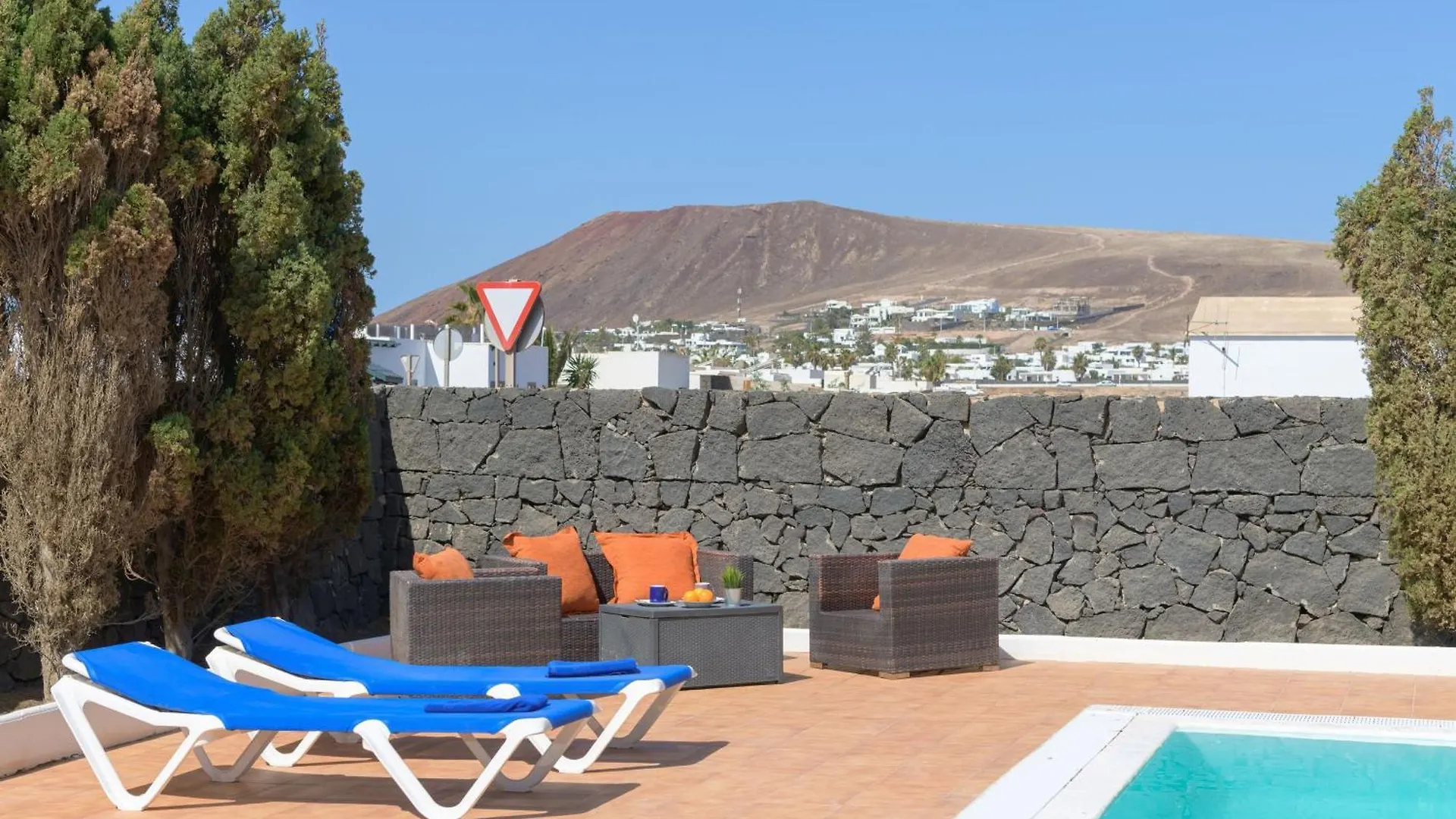 Vila Vista De La Montana Playa Blanca  Prázdninový dům